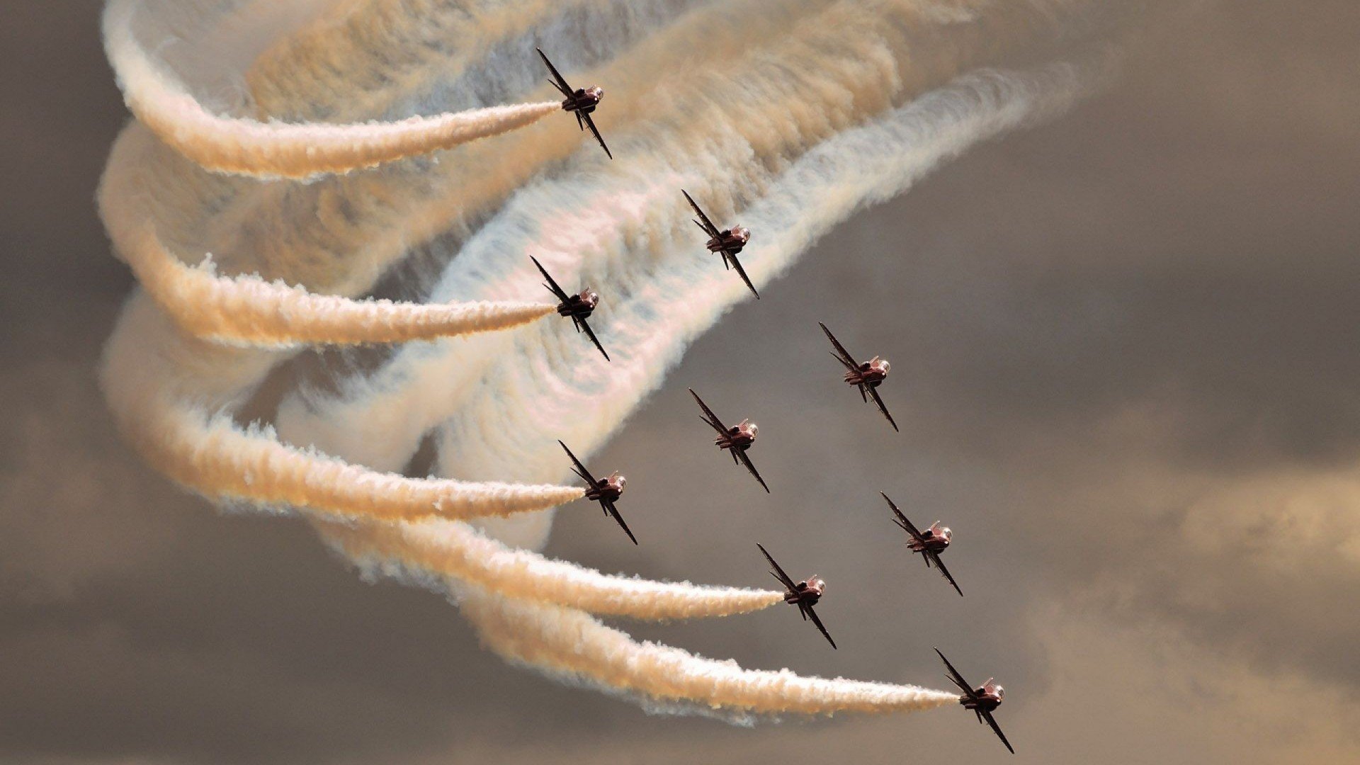 巴尔：凭借冷静的心态和精准的技术，他帮助全黑队在场上占据优势