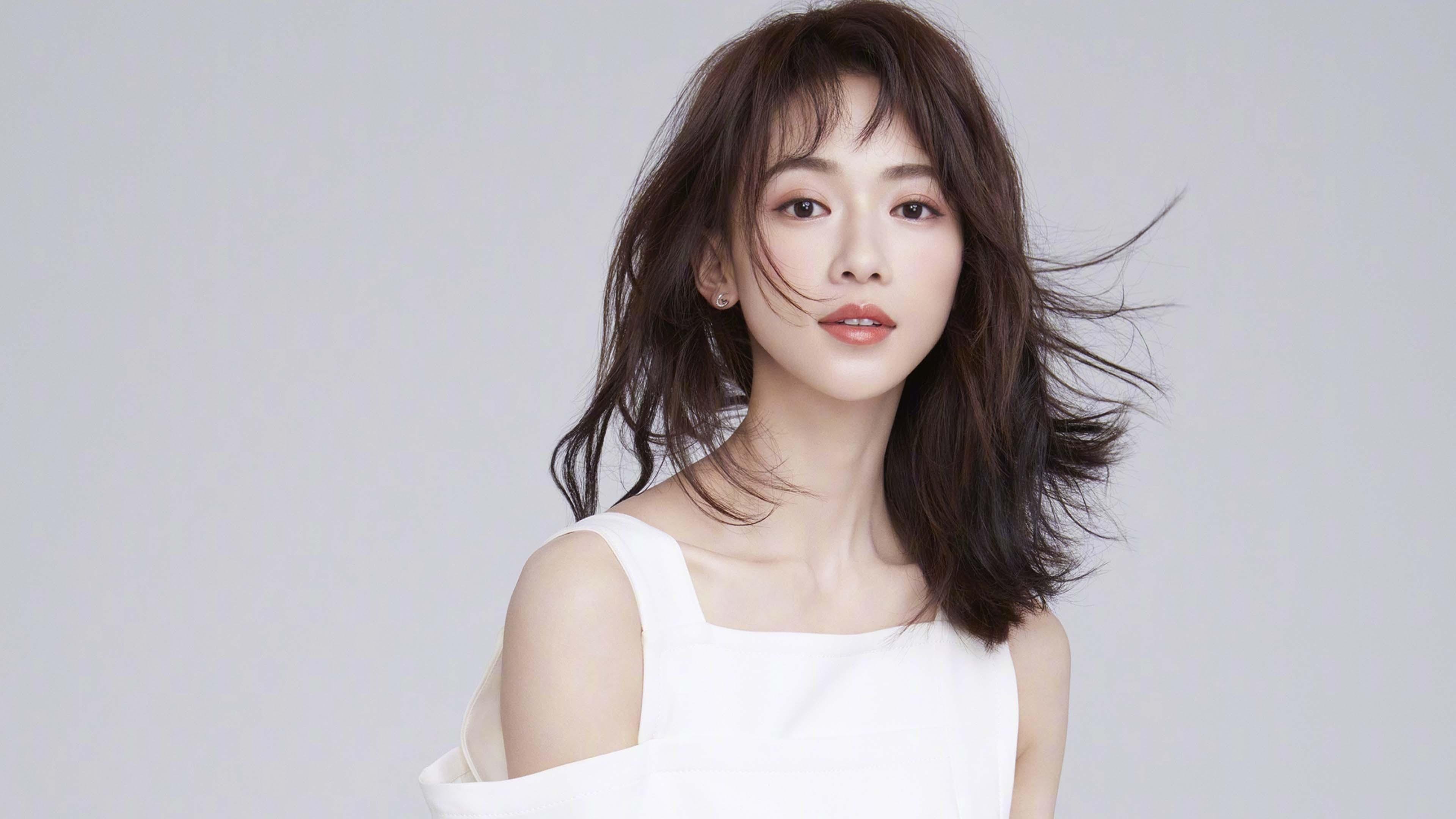 贝尔哈德·福特：全黑队防线的关键，提升球队整体防守能力，贝尔福特拳击